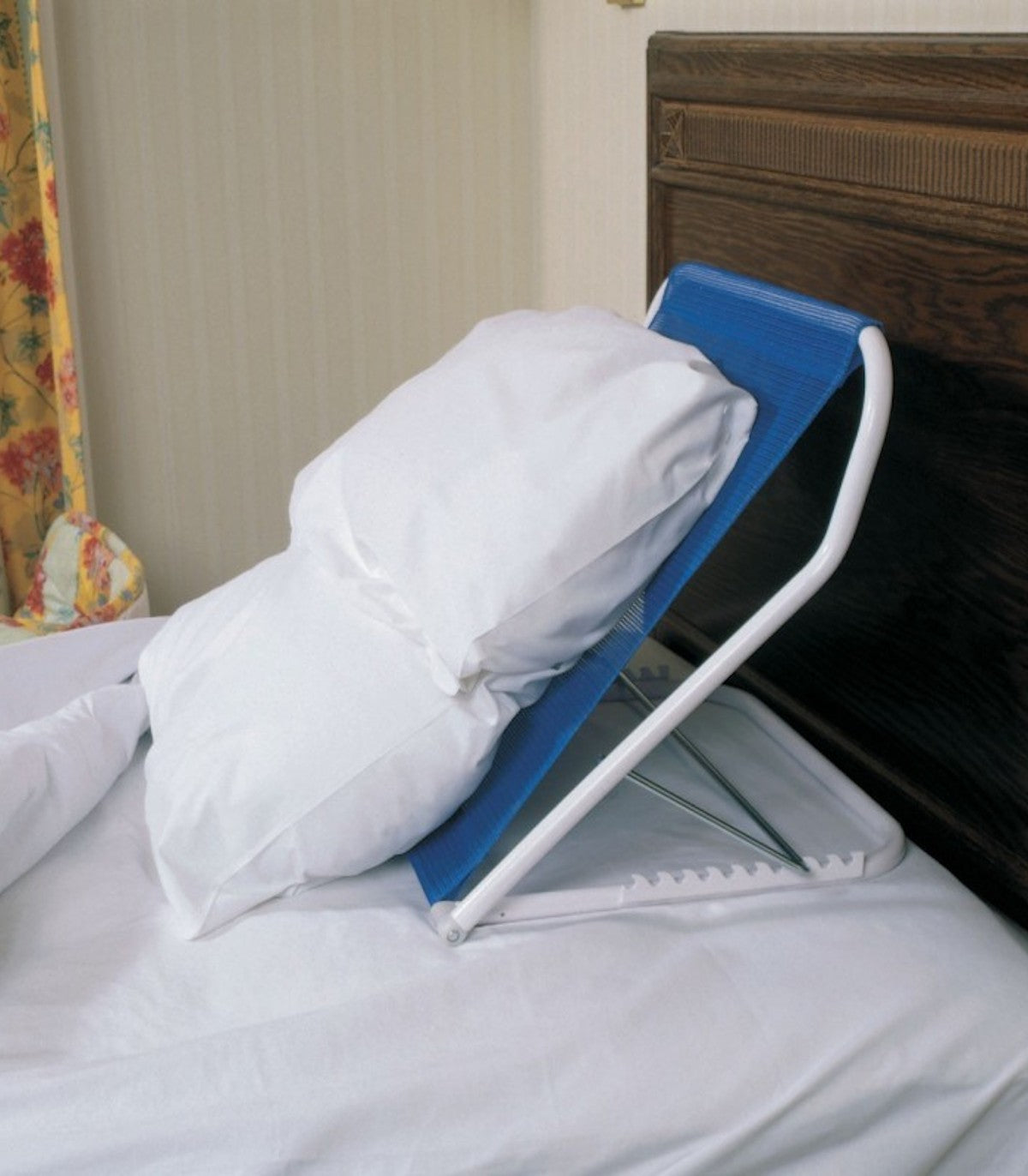 Respaldo regulable de cama plegable